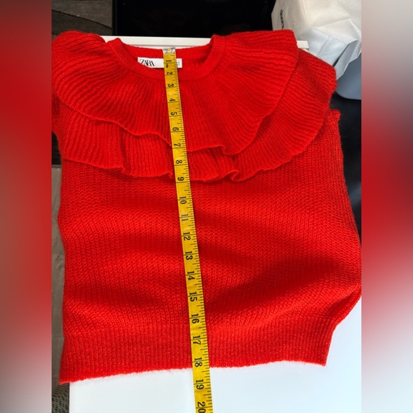 Zara Women’s Red Cropped Ruffled Knit Sweater Sz S - Picture 9 of 12